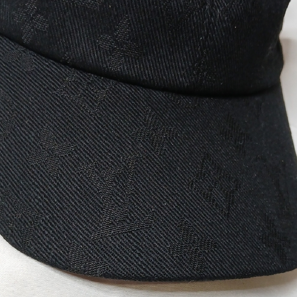 Louis Vuitton Black Monogram Cap - Picture 2 of 8